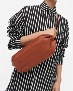 Karla Shoulder Bag