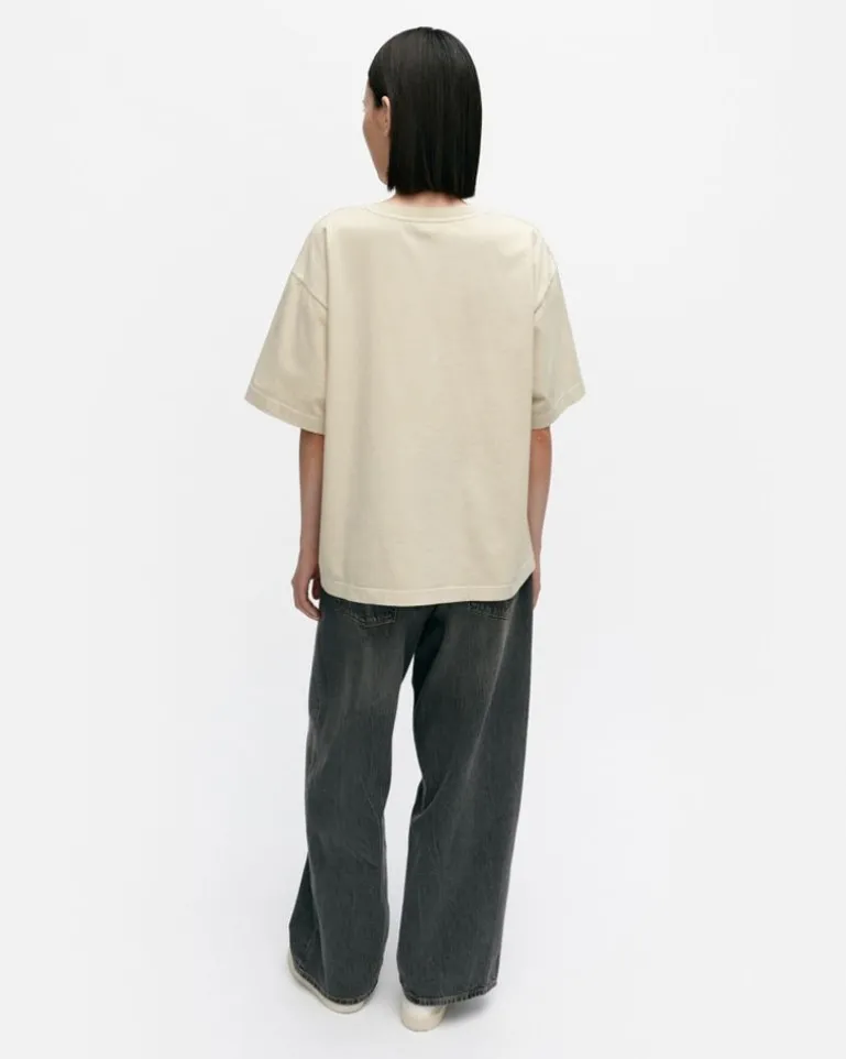 Kioski Veig Piirto Unikko Placement T-Shirt