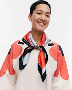 Lauhtua Heijastus Unikko Silk Scarf