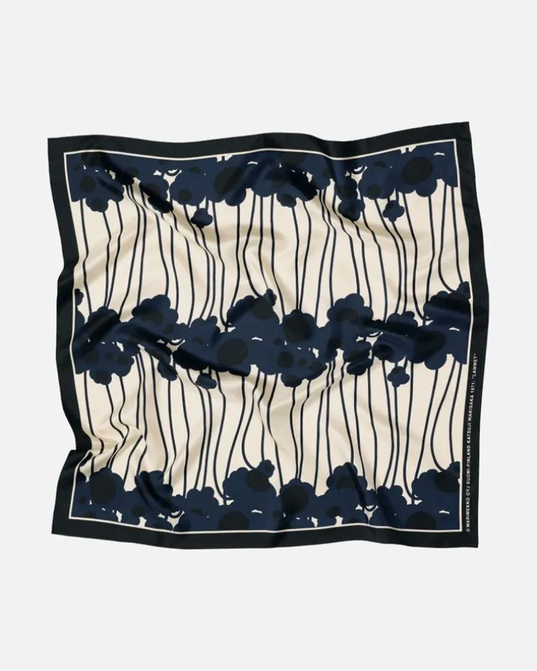 Lauhtua Lammet Silk Scarf